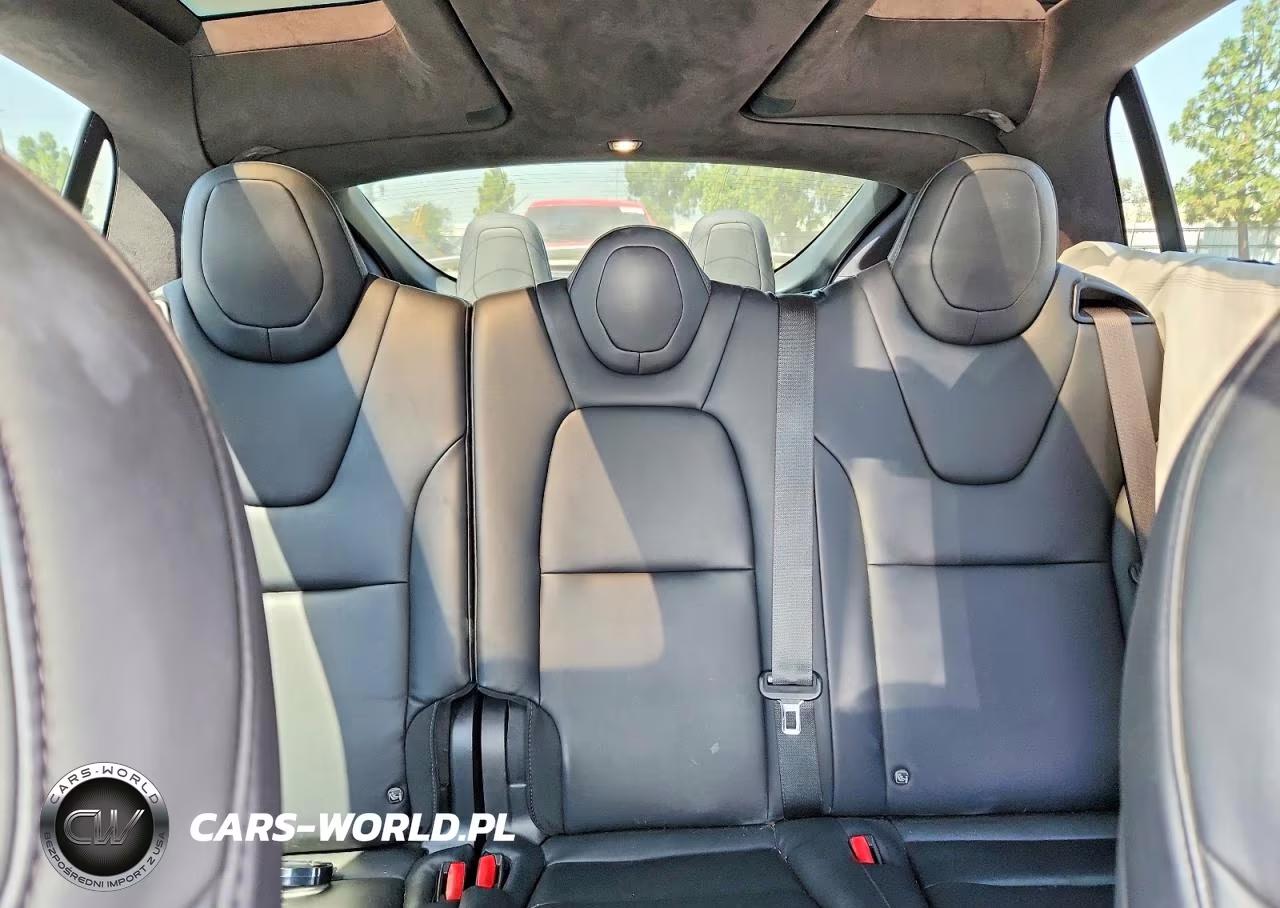 2020 Tesla Model X VIN:5YJXCAE21LF249953 - 10