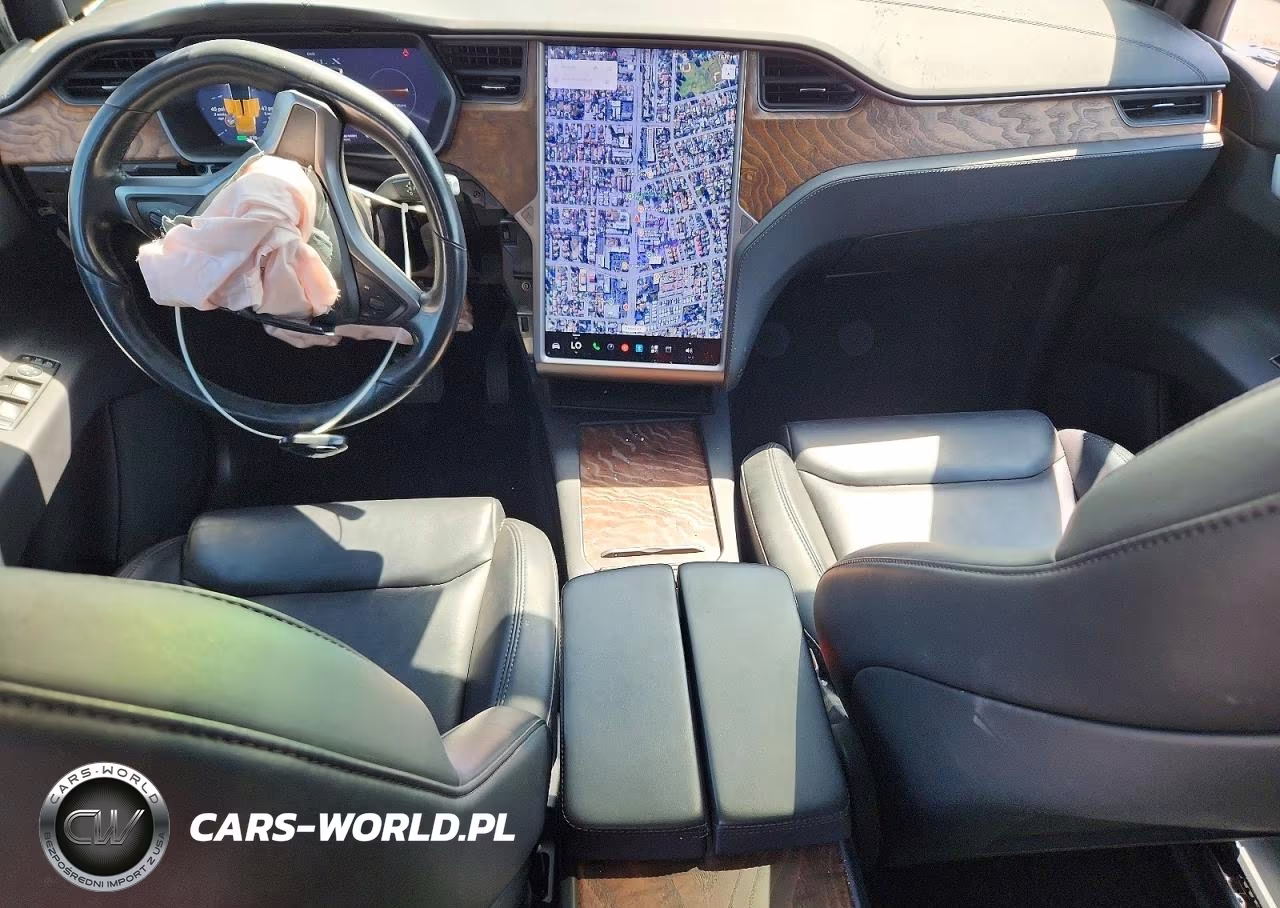 2020 Tesla Model X VIN:5YJXCAE21LF249953 - 8