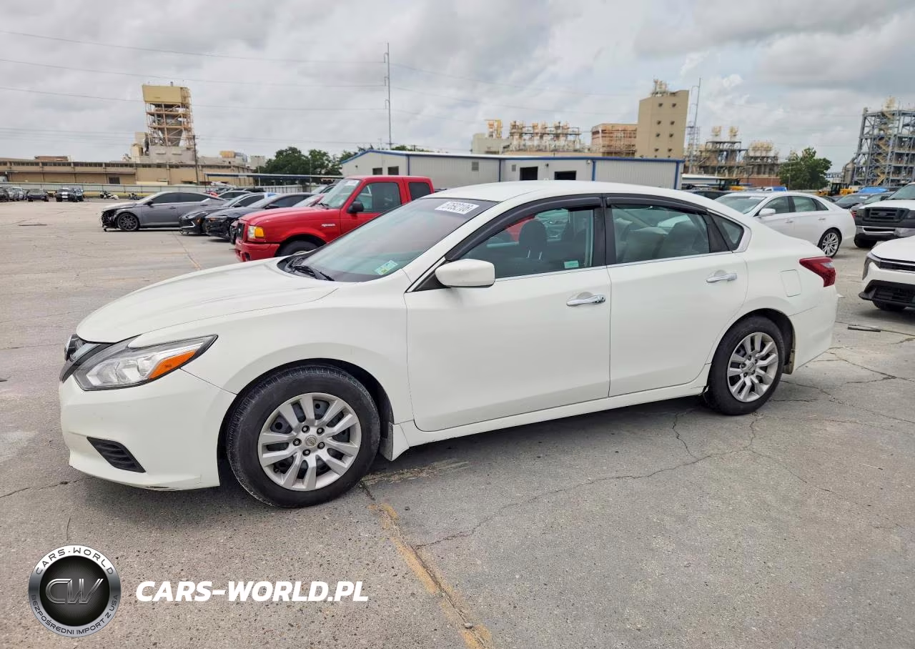 2018 Nissan Altima 2.5 – zdjęcie 1 z 12