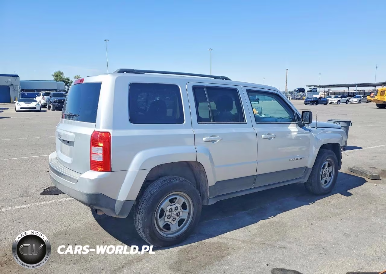 2014 Jeep Patriot Sport VIN:1C4NJRBB7ED550950 - 3
