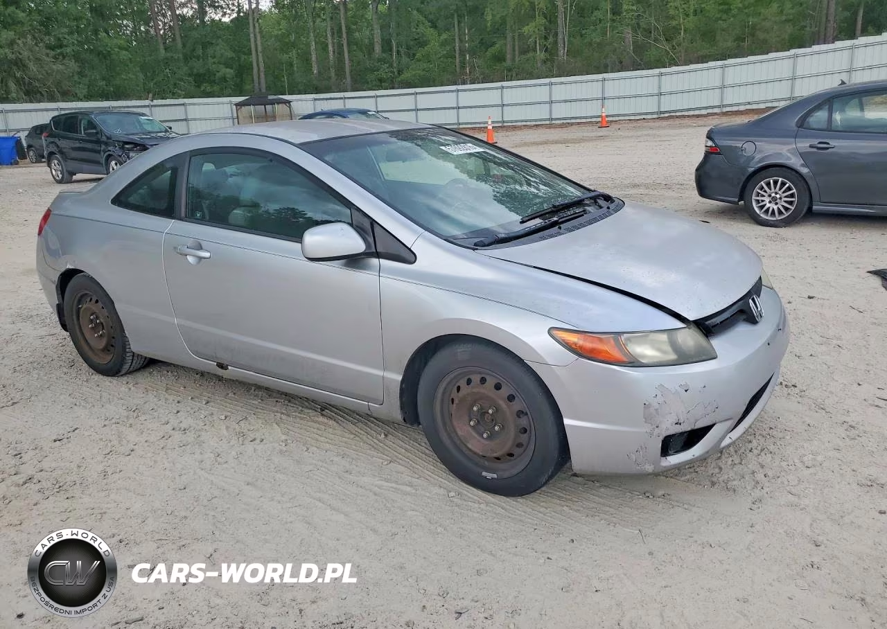 2007 Honda Civic Lx VIN:2HGFG11647H504072 - 4