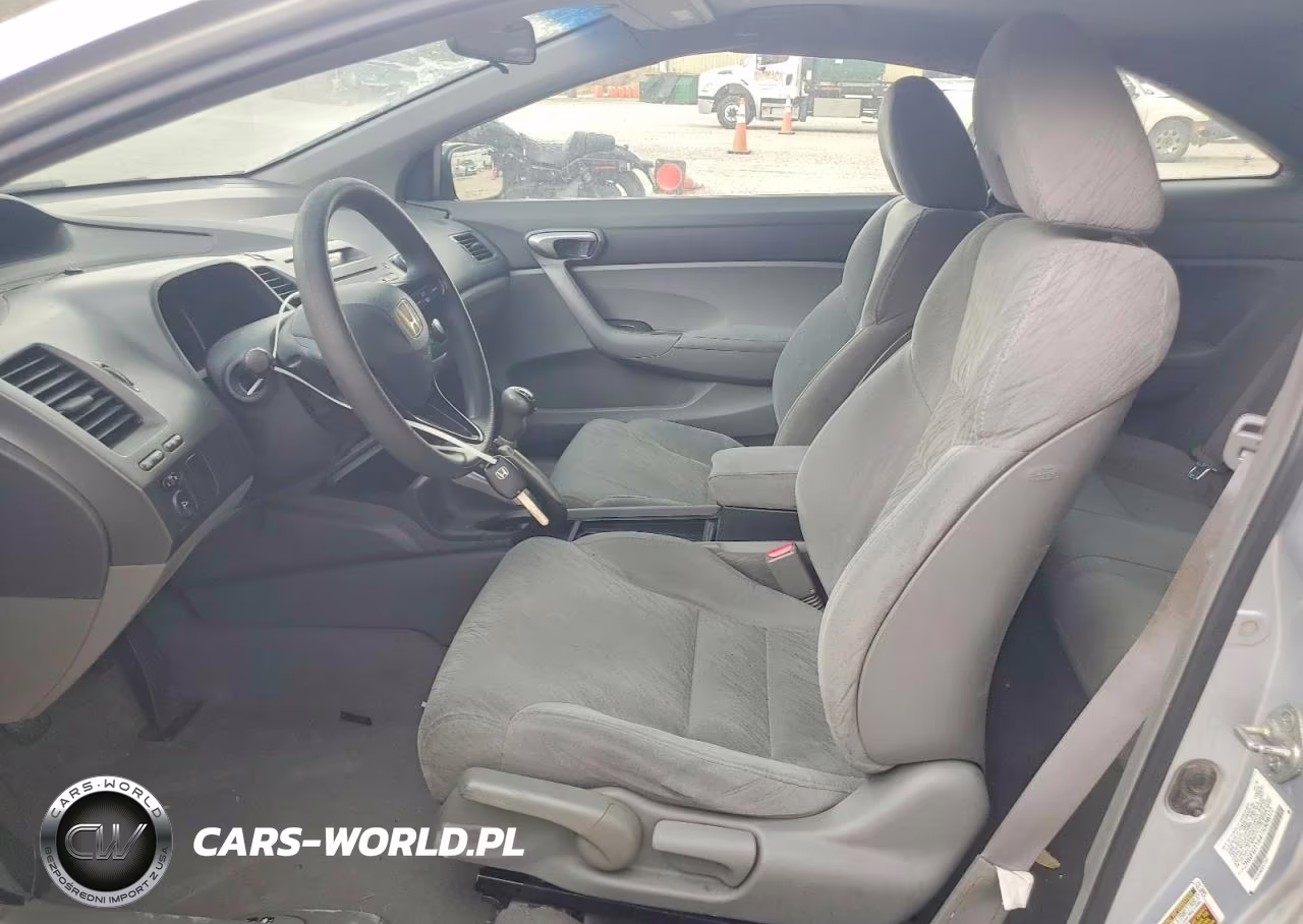 2007 Honda Civic Lx VIN:2HGFG11647H504072 - 7