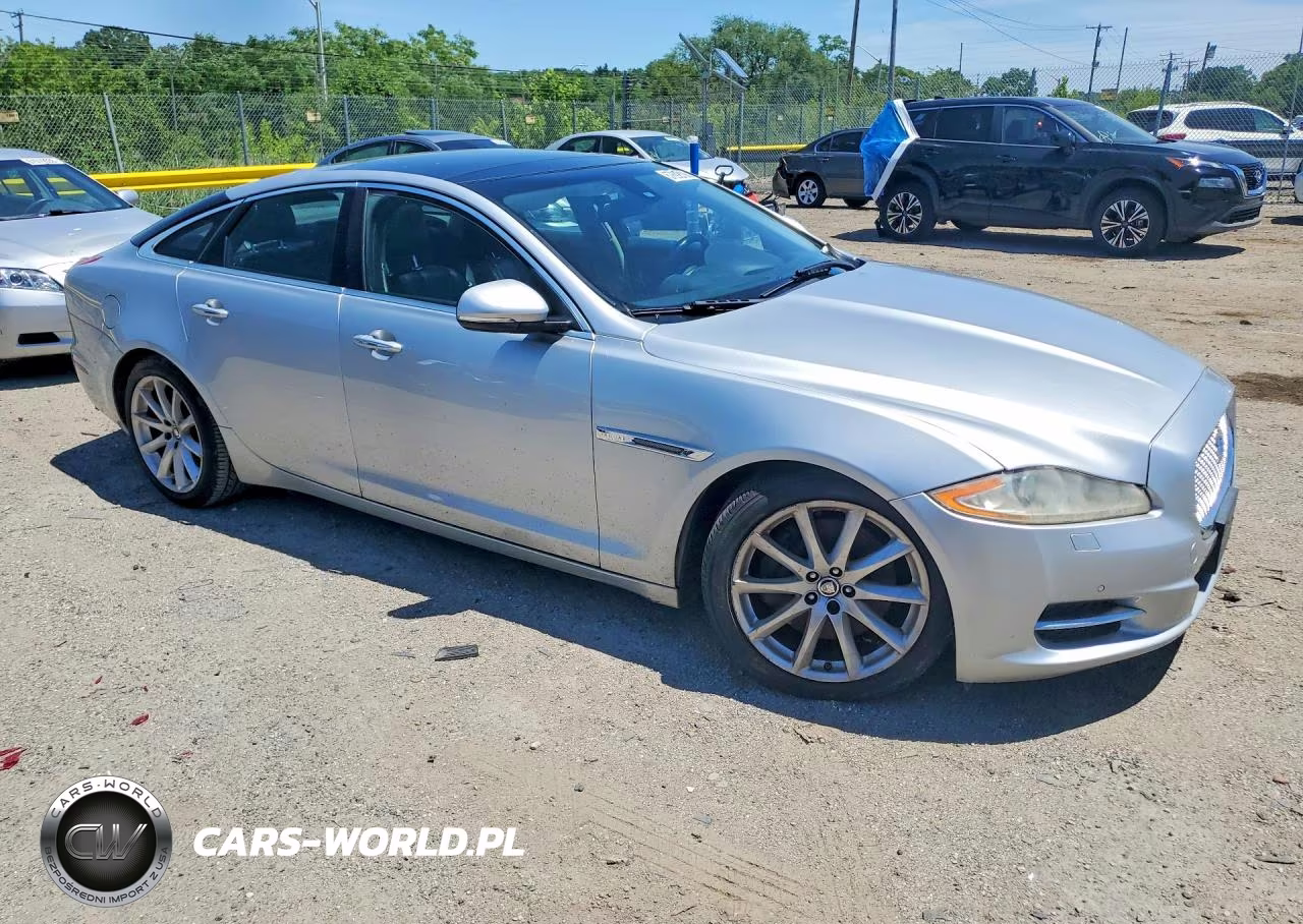 2012 Jaguar Xj VIN:SAJWA1CB9CLV23502 - 4