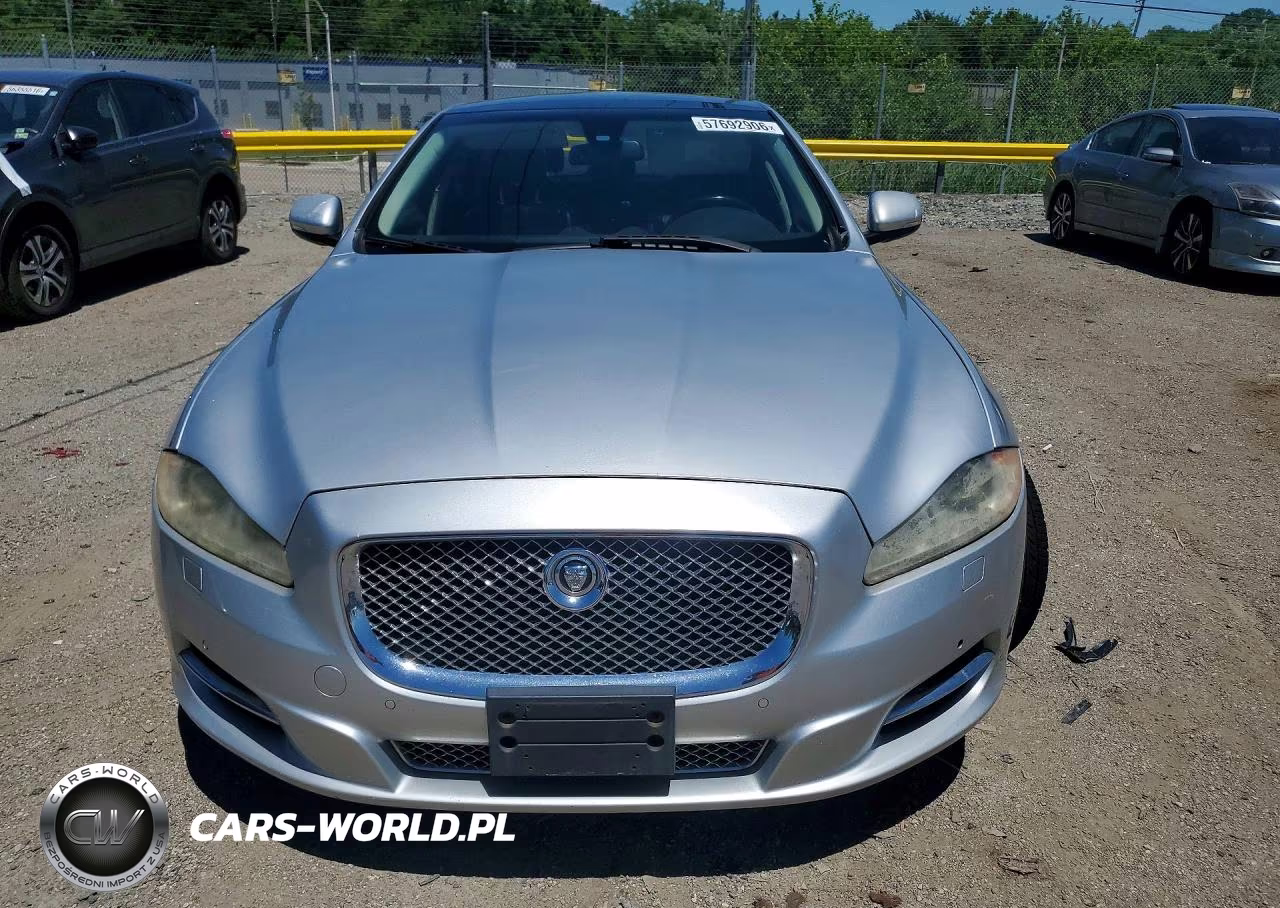 2012 Jaguar Xj VIN:SAJWA1CB9CLV23502 - 5