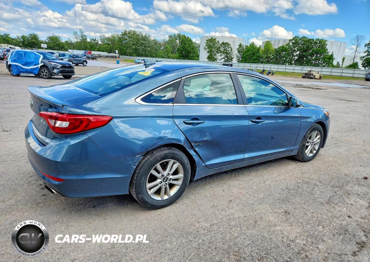 2015 Hyundai Sonata Se VIN:5NPE24AF7FH215476 - 3