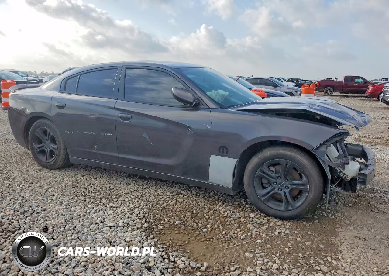 2016 Dodge Charger Se VIN:2C3CDXBG1GH104012 - 4