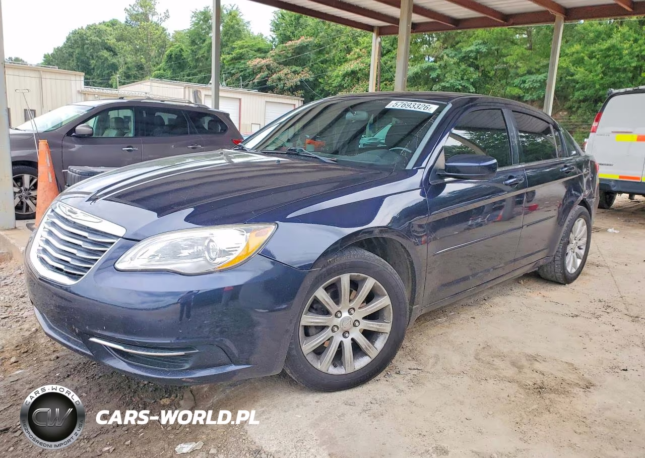 2012 Chrysler 200 Touring – zdjęcie 1 z 12