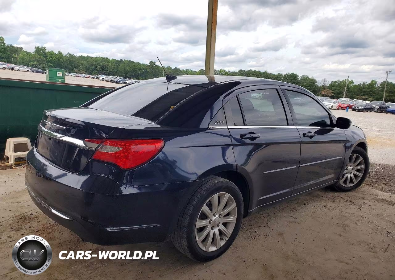 2012 Chrysler 200 Touring VIN:1C3CCBBG3CN316661 - 3