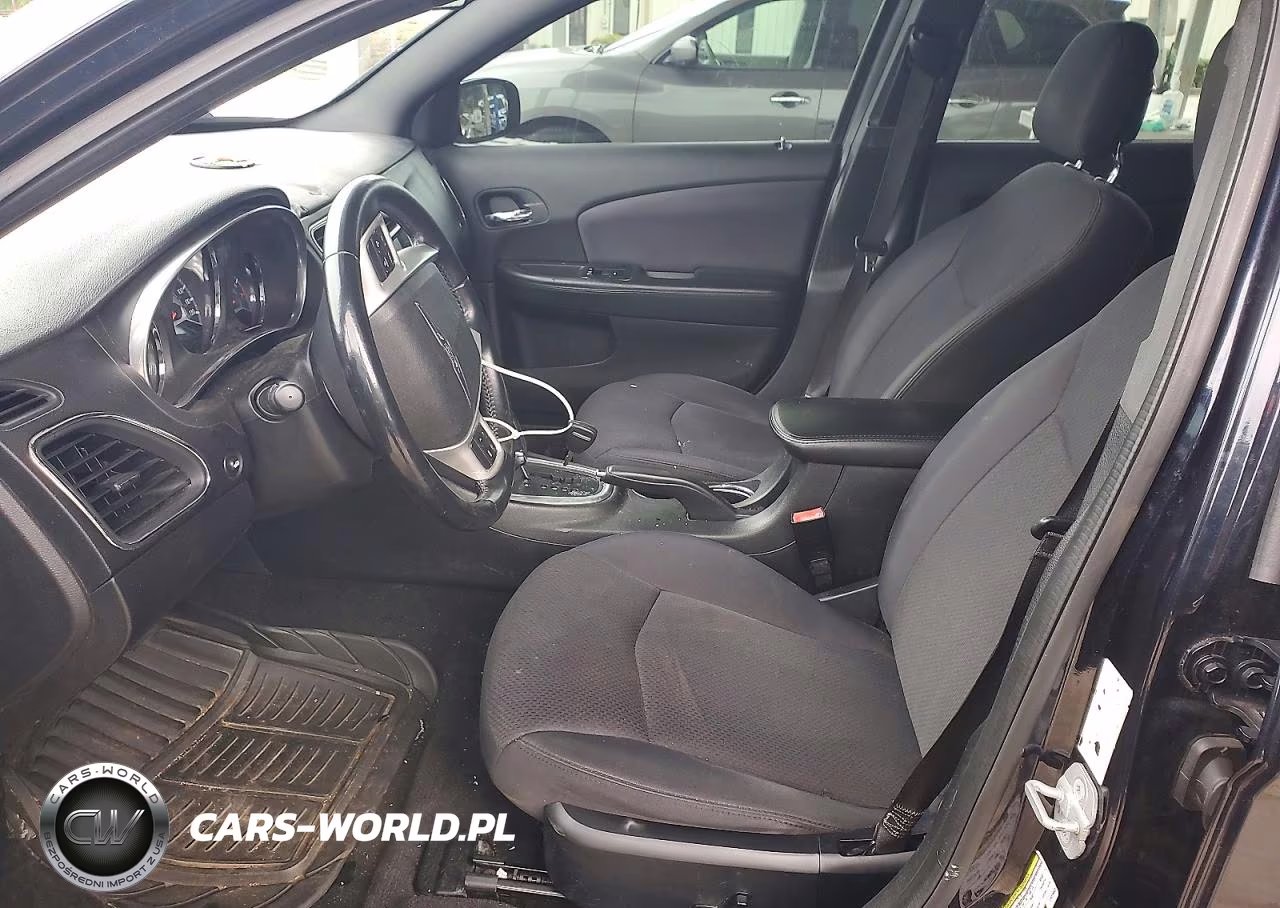 2012 Chrysler 200 Touring VIN:1C3CCBBG3CN316661 - 7