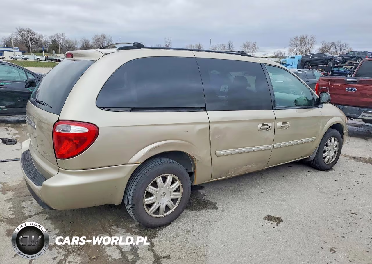 2006 Chrysler Town & Country Touring VIN:2A4GP54L36R844327 - 3
