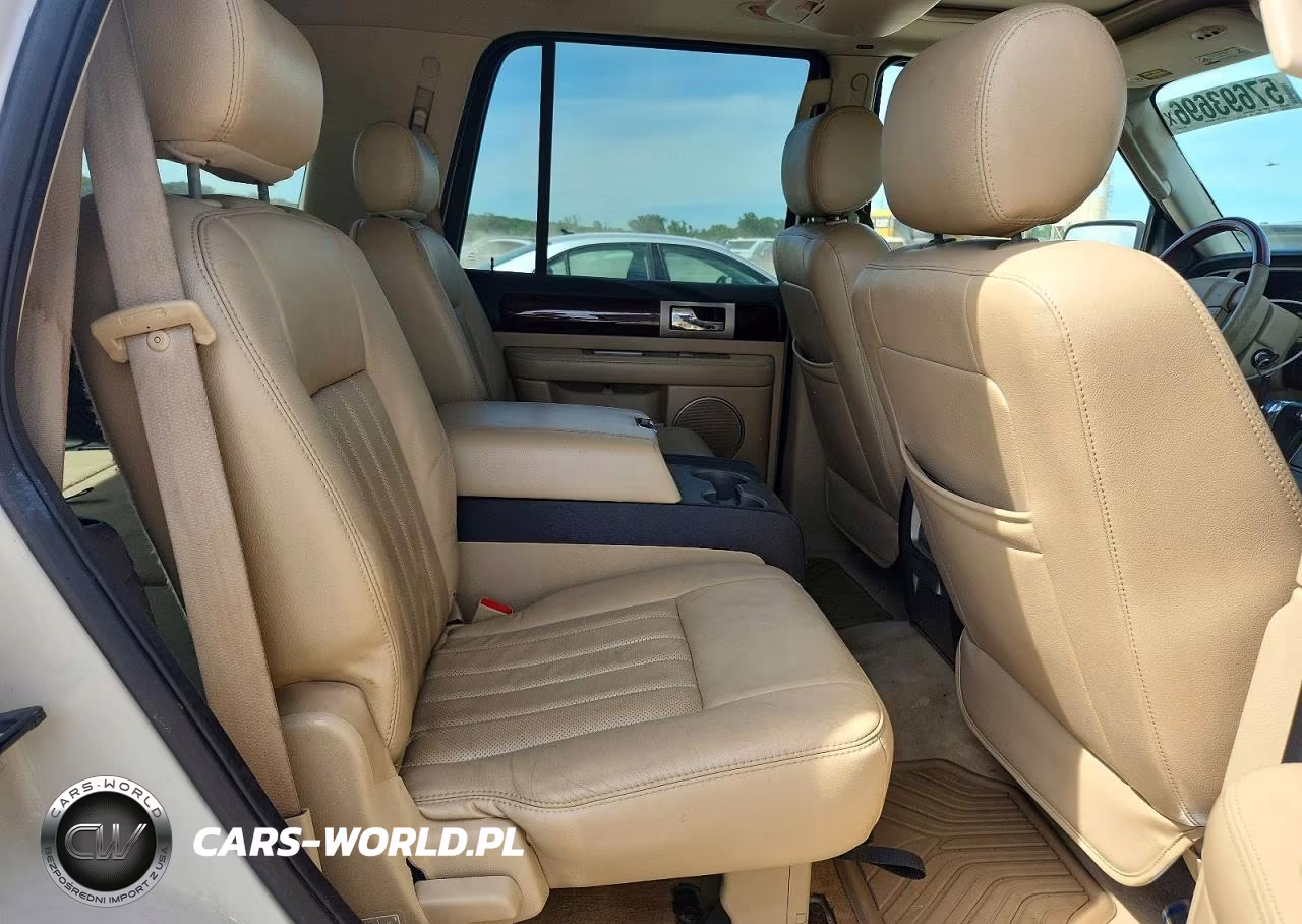 2005 Lincoln Navigator VIN:5LMFU28535LJ08637 - 10