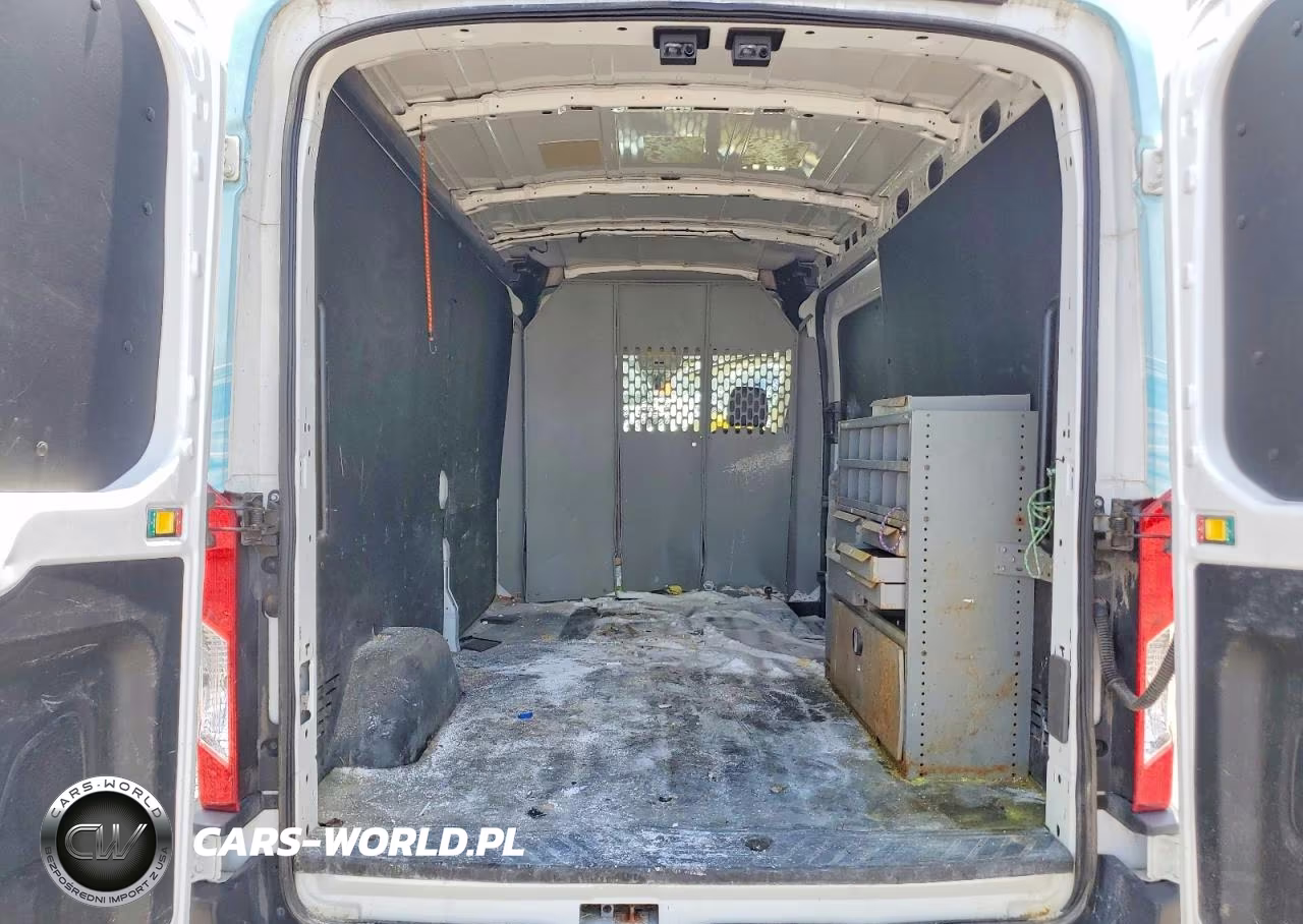 2023 Ford Transit T-250 VIN:1FTBR1C86PKA83096 - 10