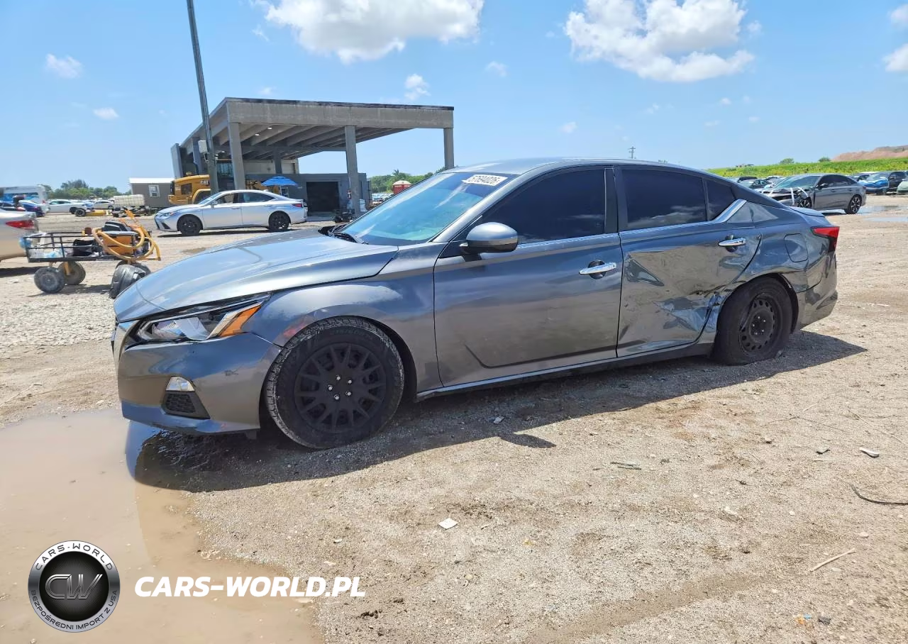 2020 Nissan Altima S – zdjęcie 1 z 12