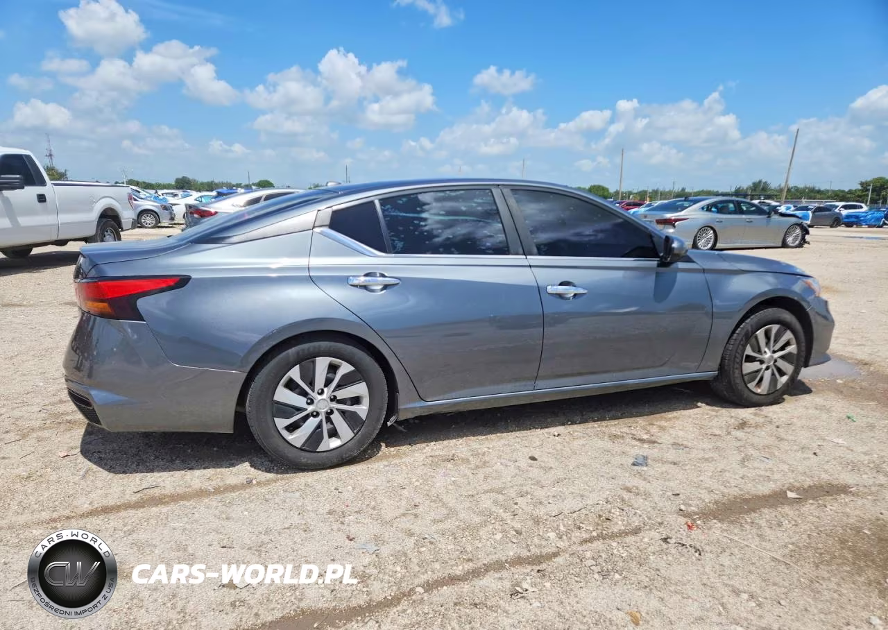 2020 Nissan Altima S VIN:1N4BL4BV7LC268228 - 3