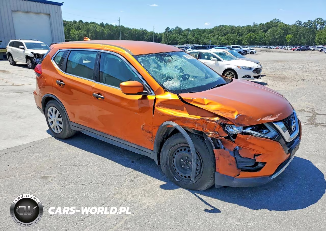 2017 Nissan Rogue S VIN:5N1AT2MT0HC787095 - 4