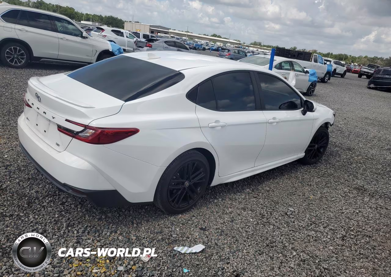2026 Toyota Camry Se VIN:4T1DAACK0TU254205 - 3