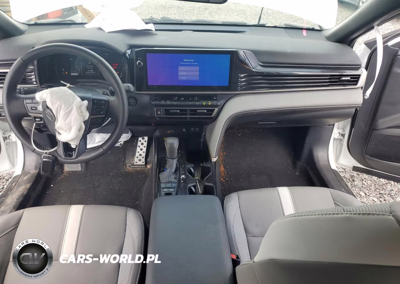 2026 Toyota Camry Se VIN:4T1DAACK0TU254205 - 8