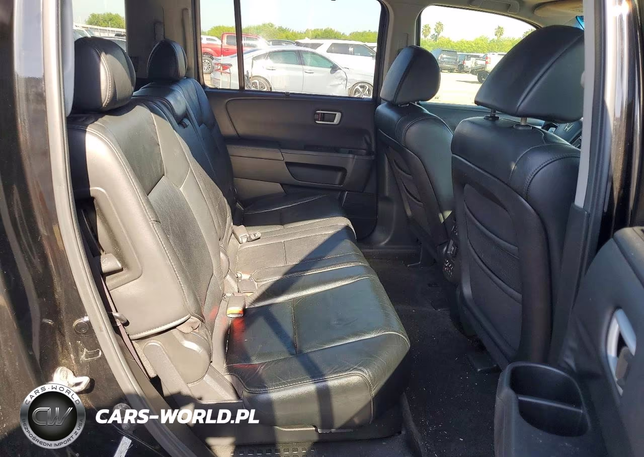 2010 Honda Pilot Touring VIN:5FNYF3H99AB016755 - 11