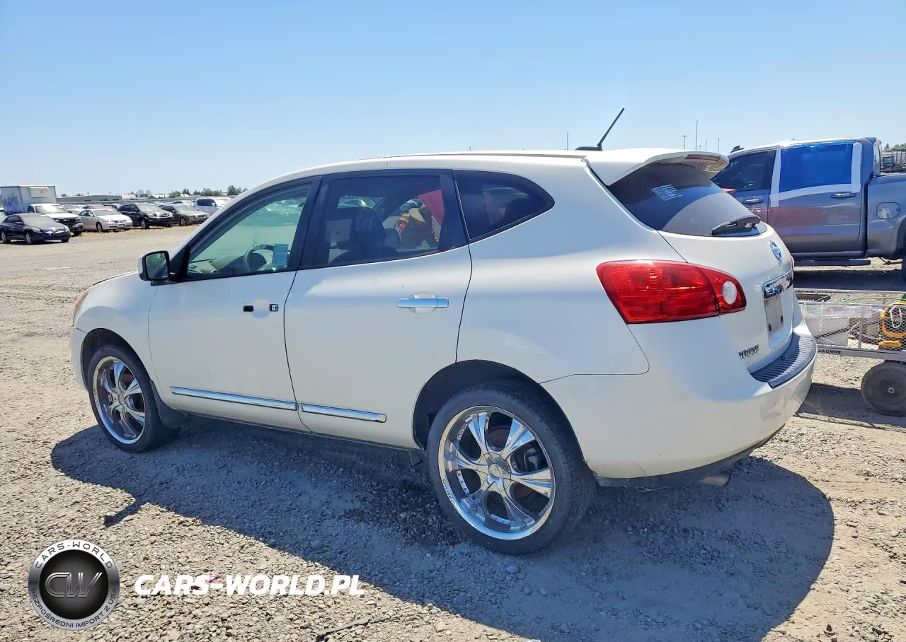 2013 Nissan Rogue S VIN:JN8AS5MT0DW004878 - 2
