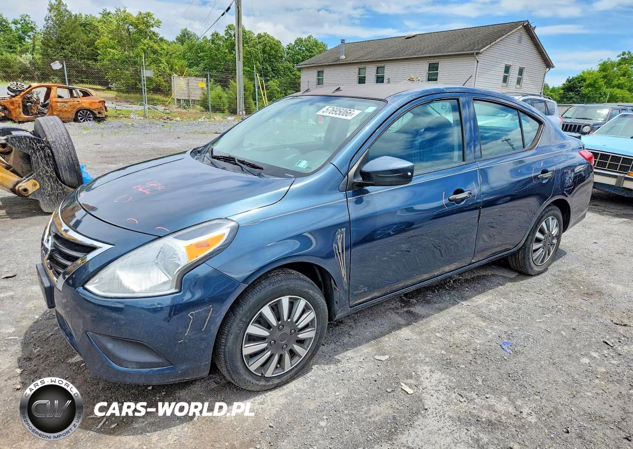 2016 Nissan Versa 1.6 S Plus – zdjęcie 1 z 12