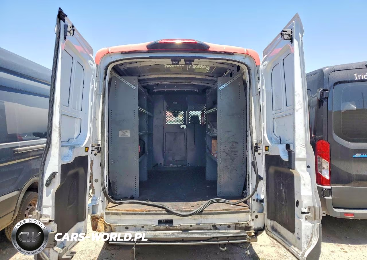 2023 Ford Transit T-250 VIN:1FTBR1C8XPKB43901 - 10