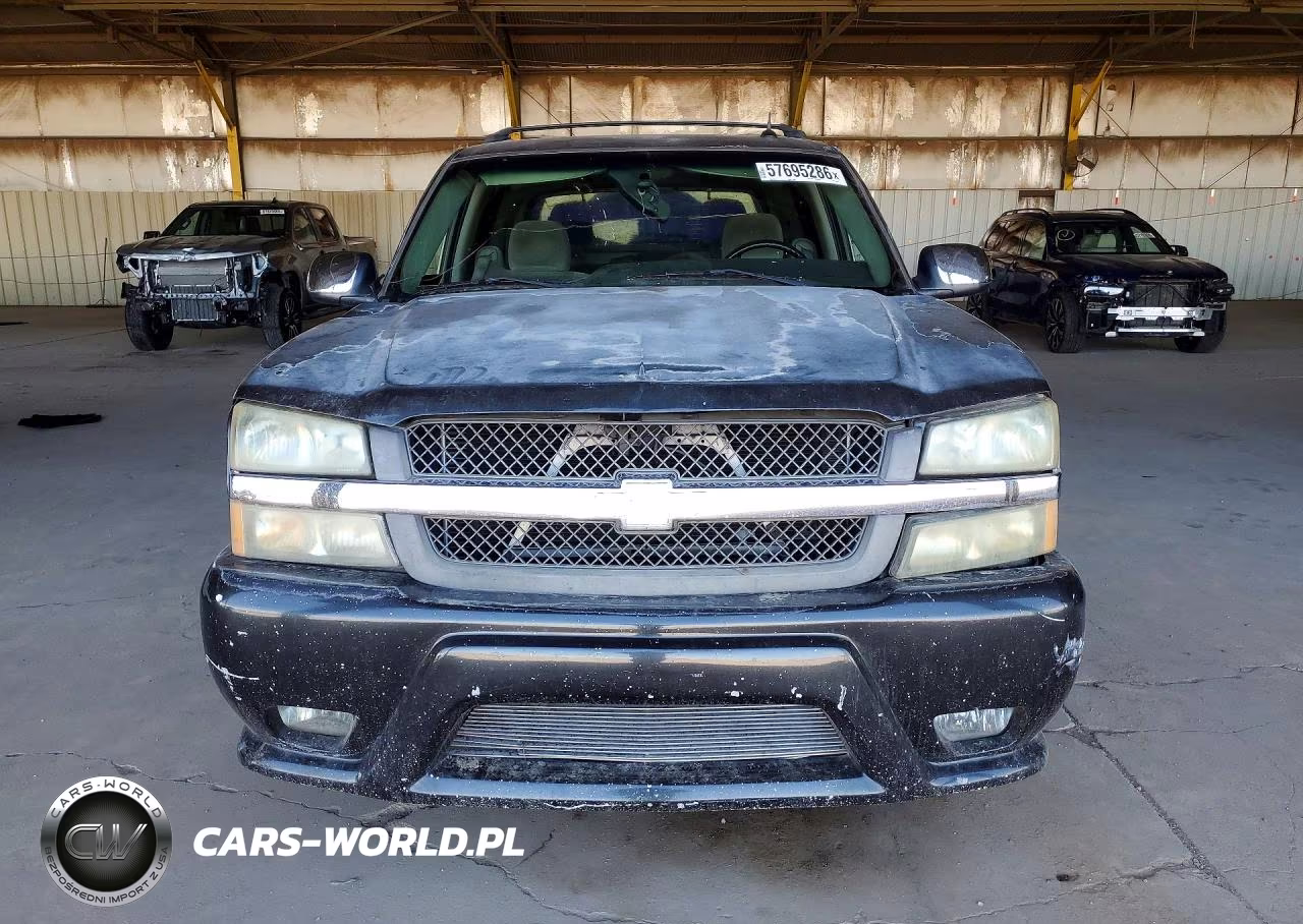 2005 Chevrolet Avalanche C1500 VIN:3GNEC12Z75G169022 - 5