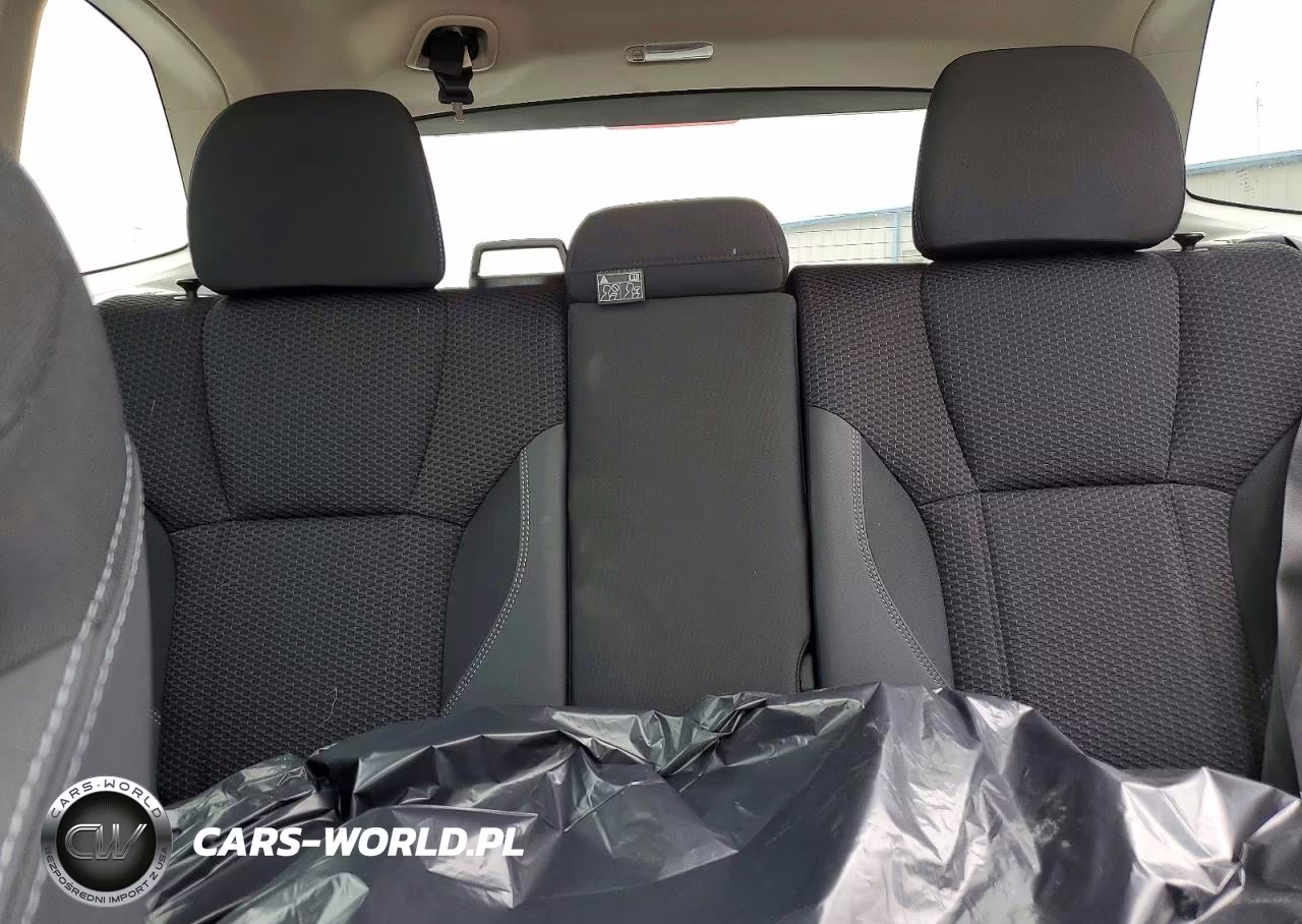 2021 Subaru Forester Premium VIN:JF2SKAFC8MH545074 - 10