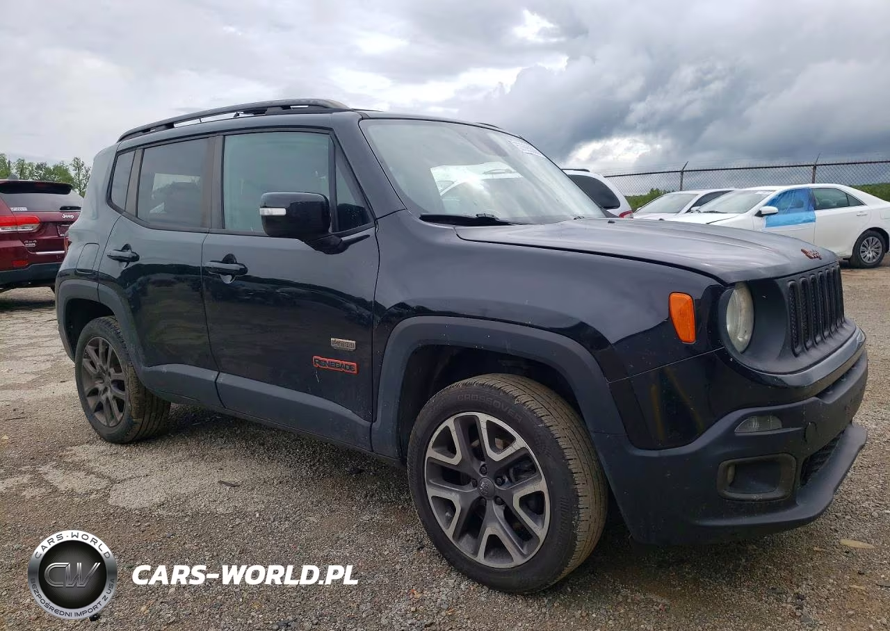 2016 Jeep Renegade Latitude VIN:ZACCJBBT4GPE11693 - 4