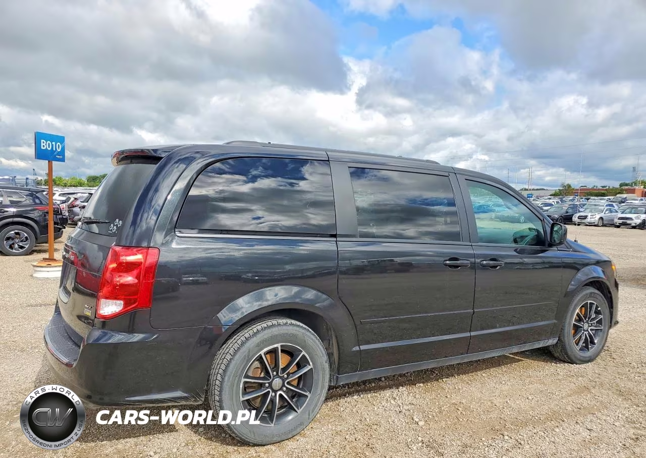 2017 Dodge Grand Caravan Gt VIN:2C4RDGEGXHR838340 - 3