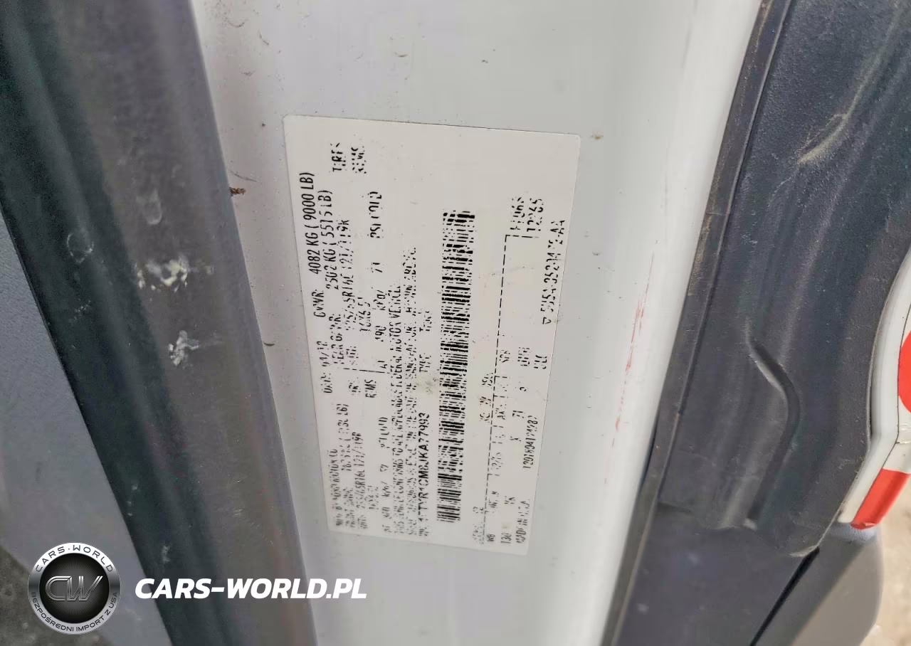 2018 Ford Transit T-250 VIN:1FTYR1CM8JKA77993 - 13