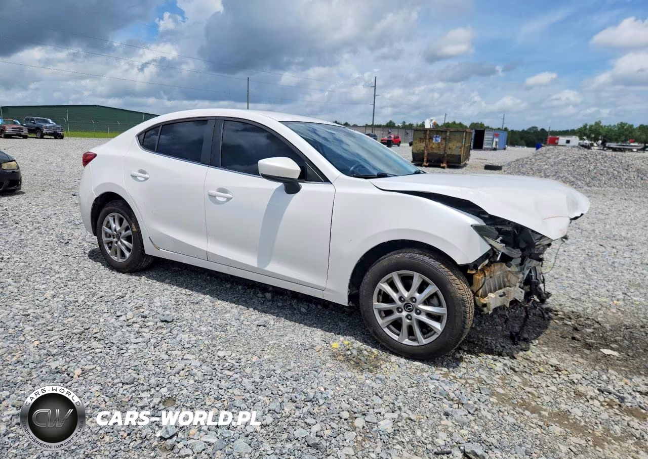 2018 Mazda 3 Sport VIN:3MZBN1U76JM231388 - 4