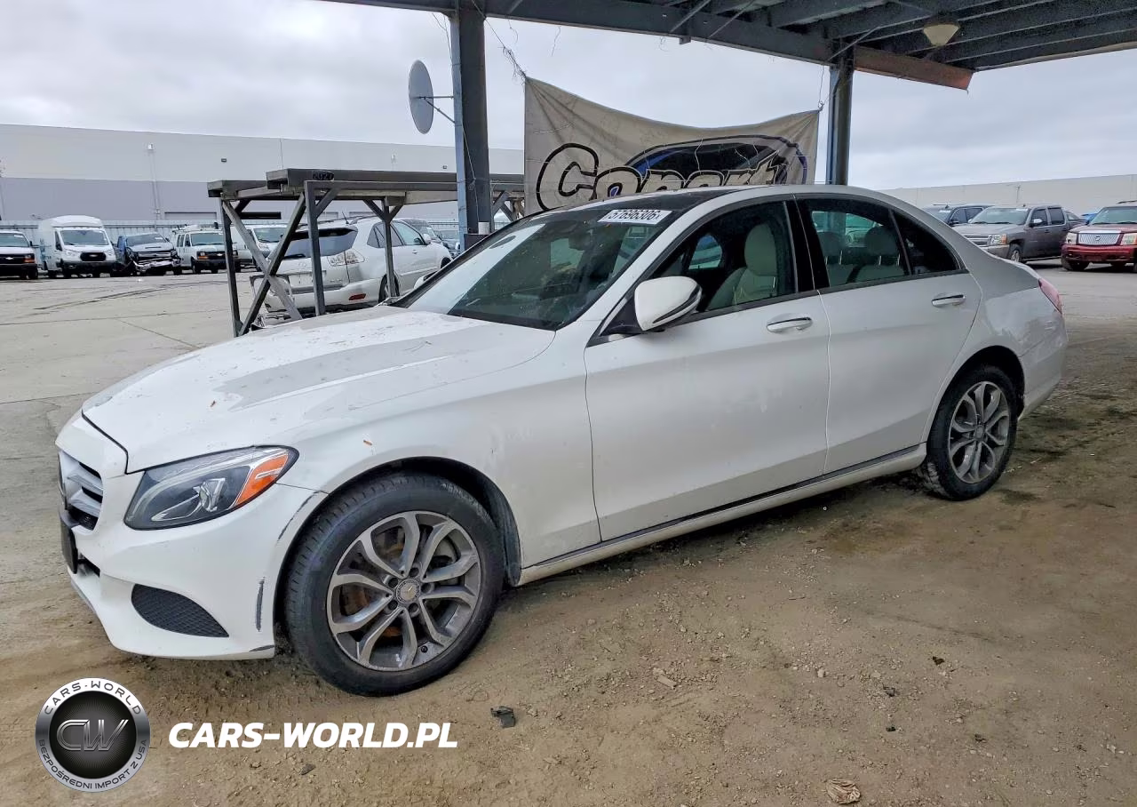2016 Mercedes-Benz C 300 4Matic – zdjęcie 1 z 12