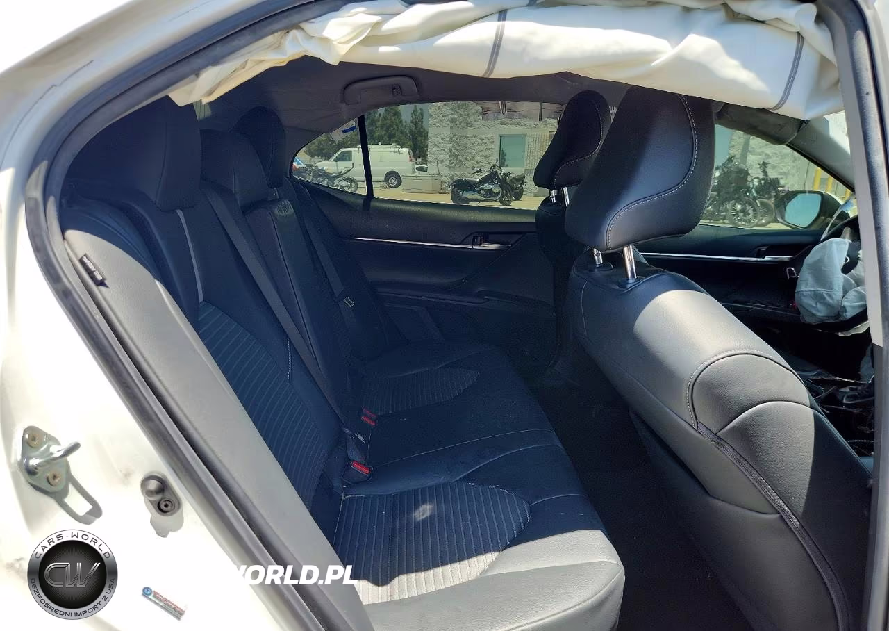 2021 Toyota Camry Se VIN:4T1G11AK7MU571870 - 10