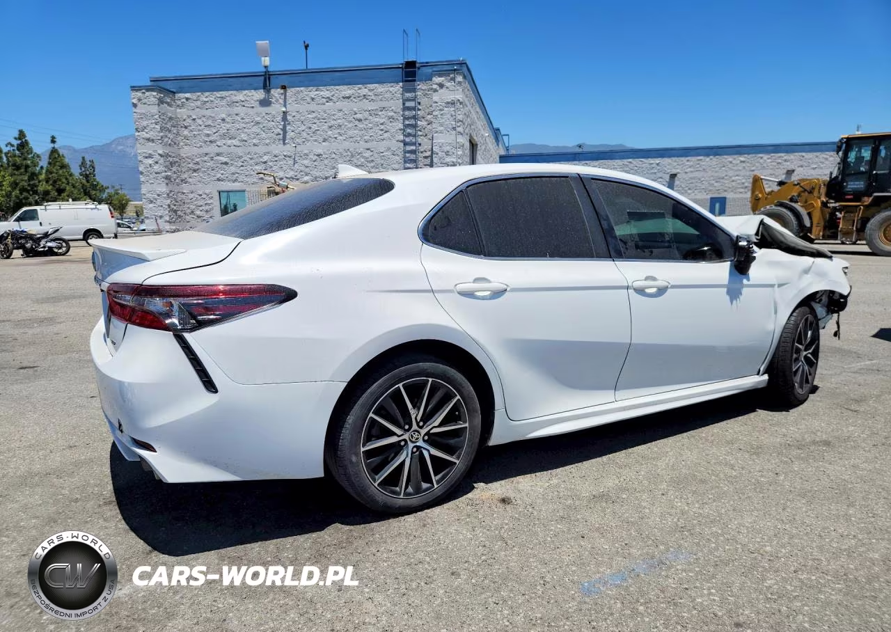 2021 Toyota Camry Se VIN:4T1G11AK7MU571870 - 3