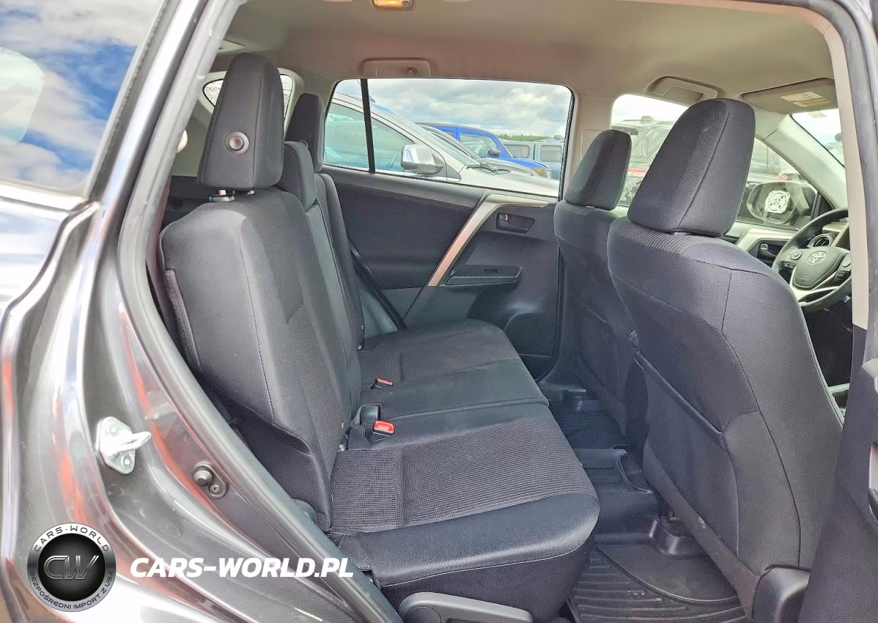 2015 Toyota Rav4 Le VIN:JTMBFREV6FD158795 - 10