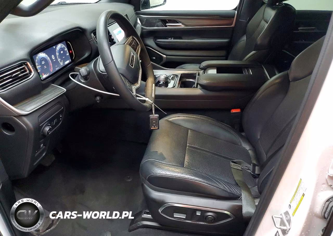 2024 Jeep Wagoneer L Series Ii VIN:1C4SJRBP3RS184355 - 7