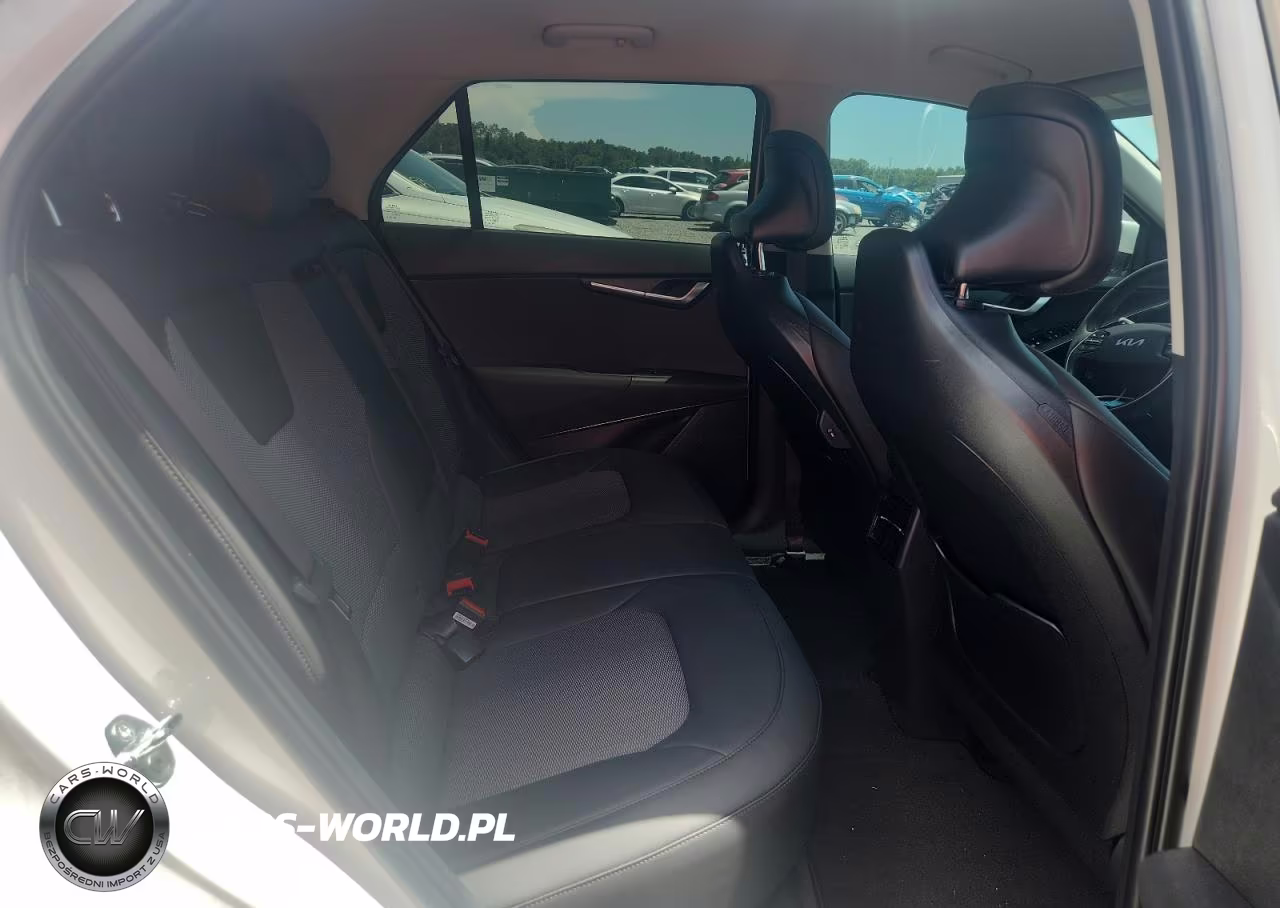 2025 Kia Niro Wind VIN:KNDCR3L13S5140543 - 11