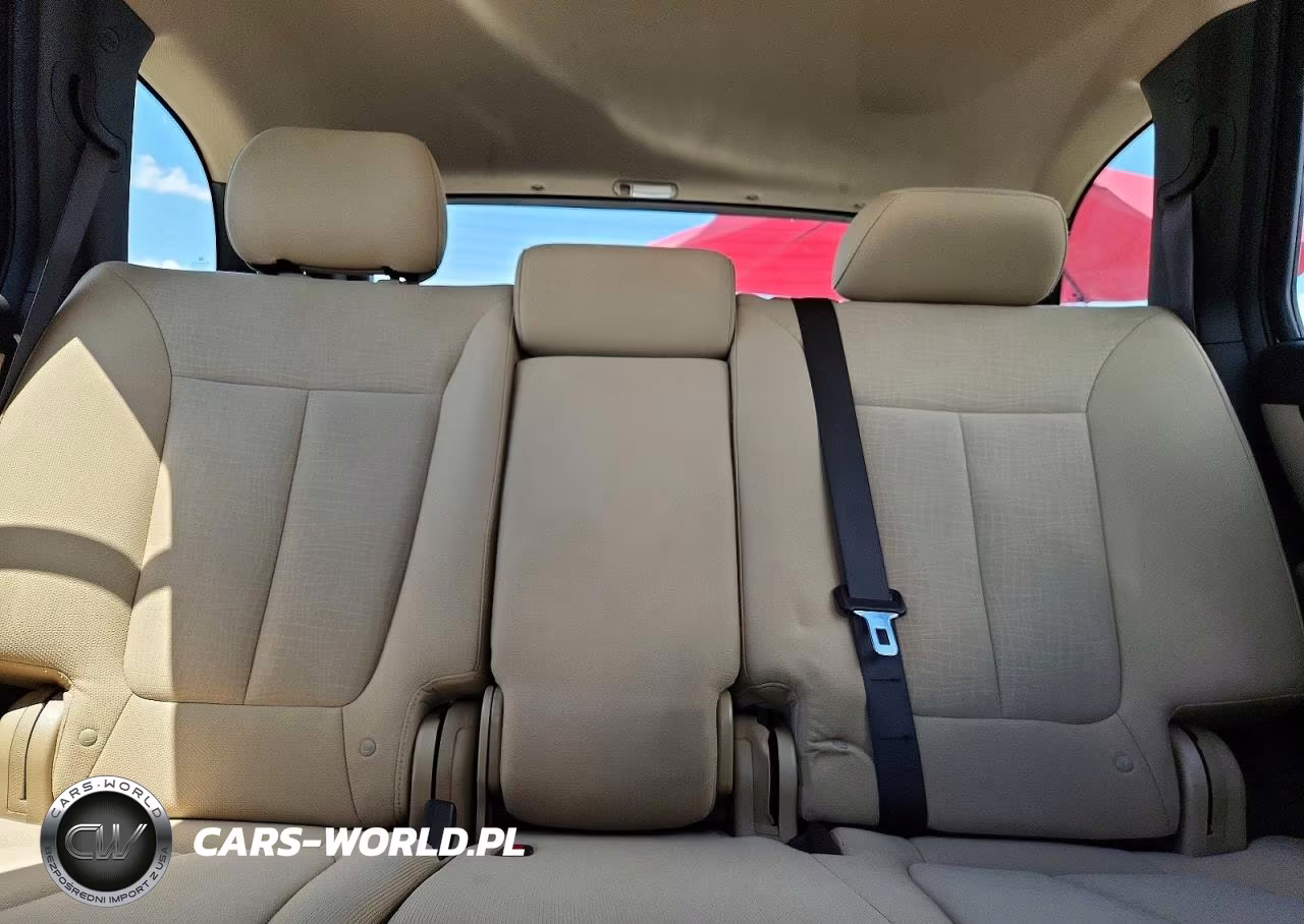 2012 Hyundai Santa Fe Gls VIN:5XYZGDAB2CG124960 - 10