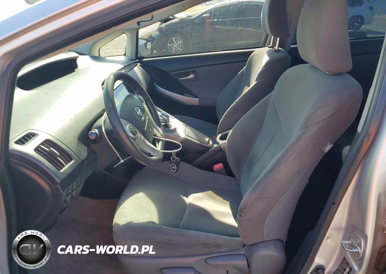 2013 Toyota Prius Three VIN:JTDKN3DU1D1694416 - 7