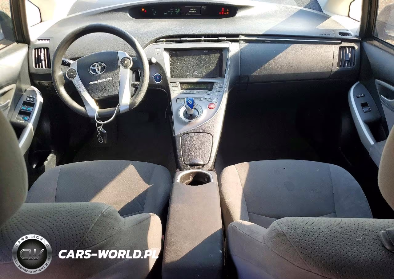 2013 Toyota Prius Three VIN:JTDKN3DU1D1694416 - 8