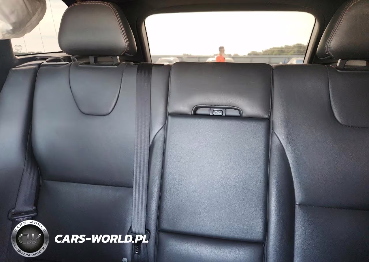 2016 Volvo Xc60 T5 Premier VIN:YV440MDK2G2809600 - 10