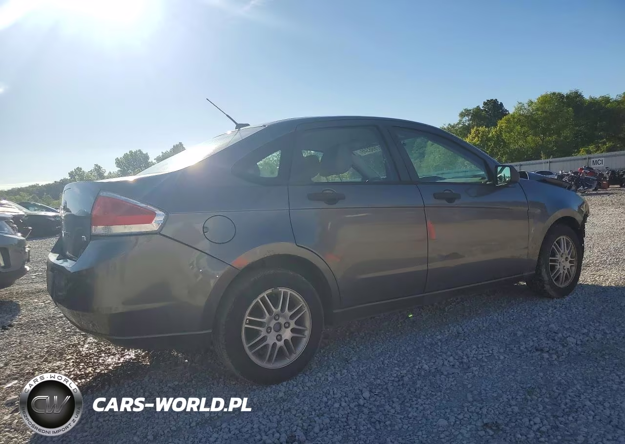 2010 Ford Focus Se VIN:1FAHP3FN7AW139338 - 3