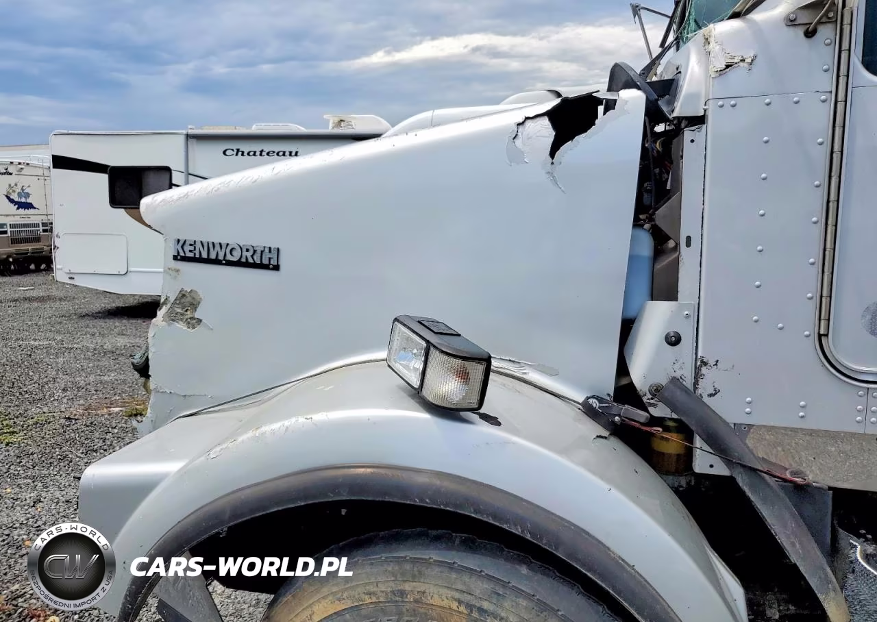 2018 Kenworth T800 Dump Truck VIN:1NKDLP0X6JJ180500 - 7