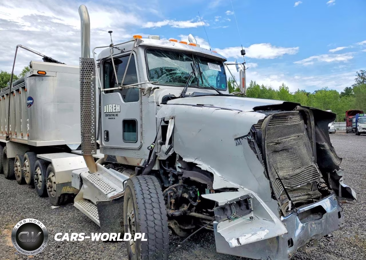 2018 Kenworth T800 Dump Truck VIN:1NKDLP0X6JJ180500 - 9