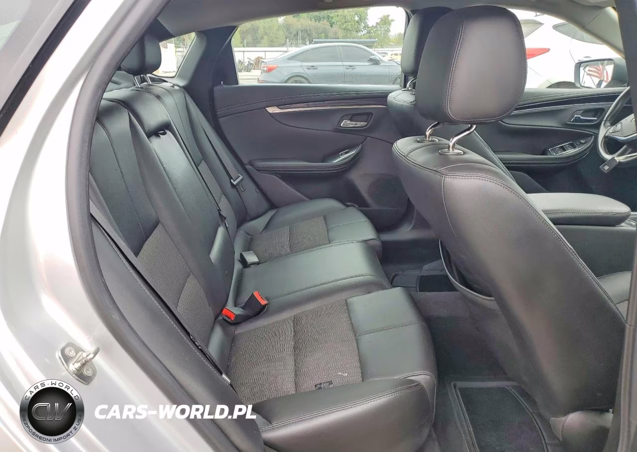 2018 Chevrolet Impala Lt VIN:1G1105S3XJU146935 - 10