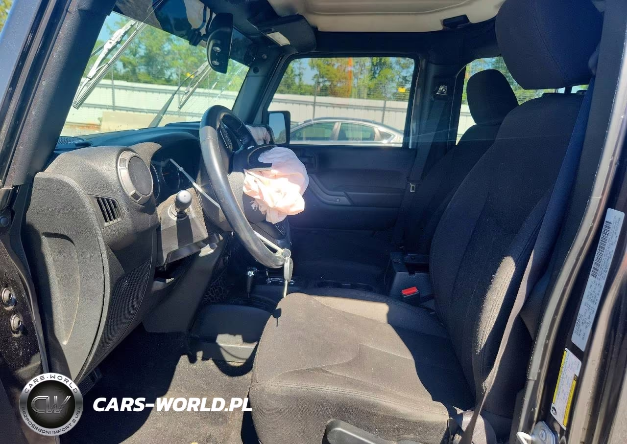 2017 Jeep Wrangler Unlimited Sport VIN:1C4BJWDG4HL550683 - 7