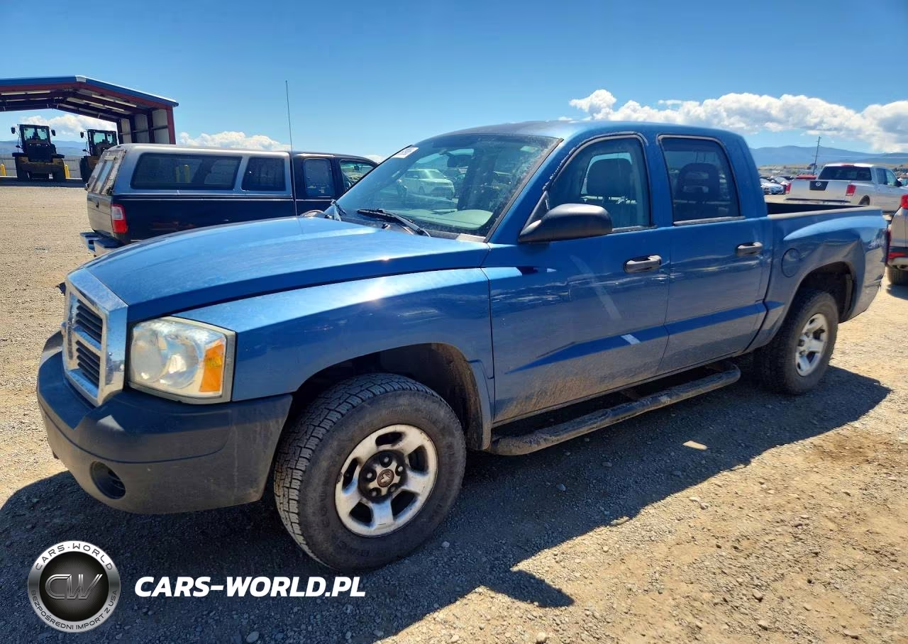 2005 Dodge Dakota Quad