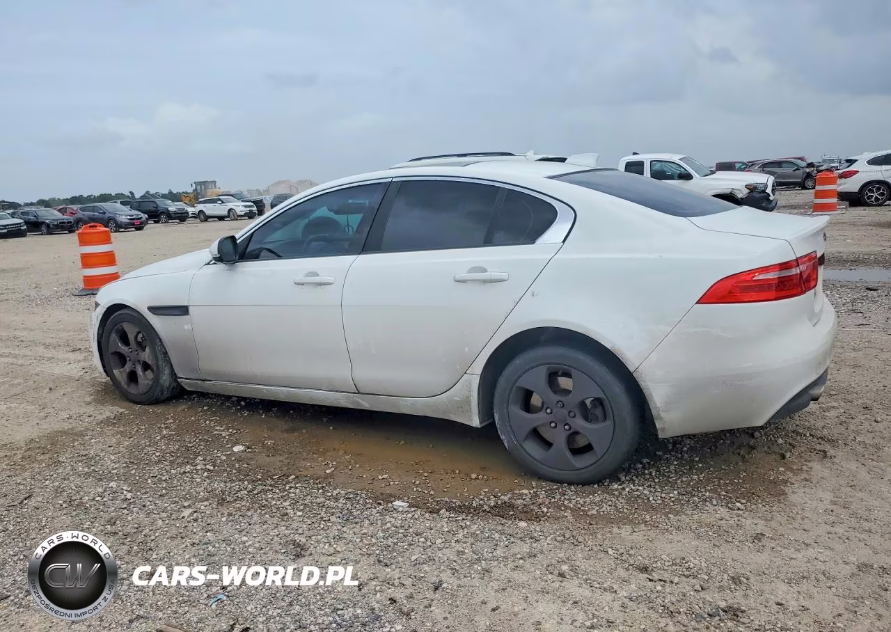 2017 Jaguar Xe VIN:SAJAR4BGXHA973647 - 2