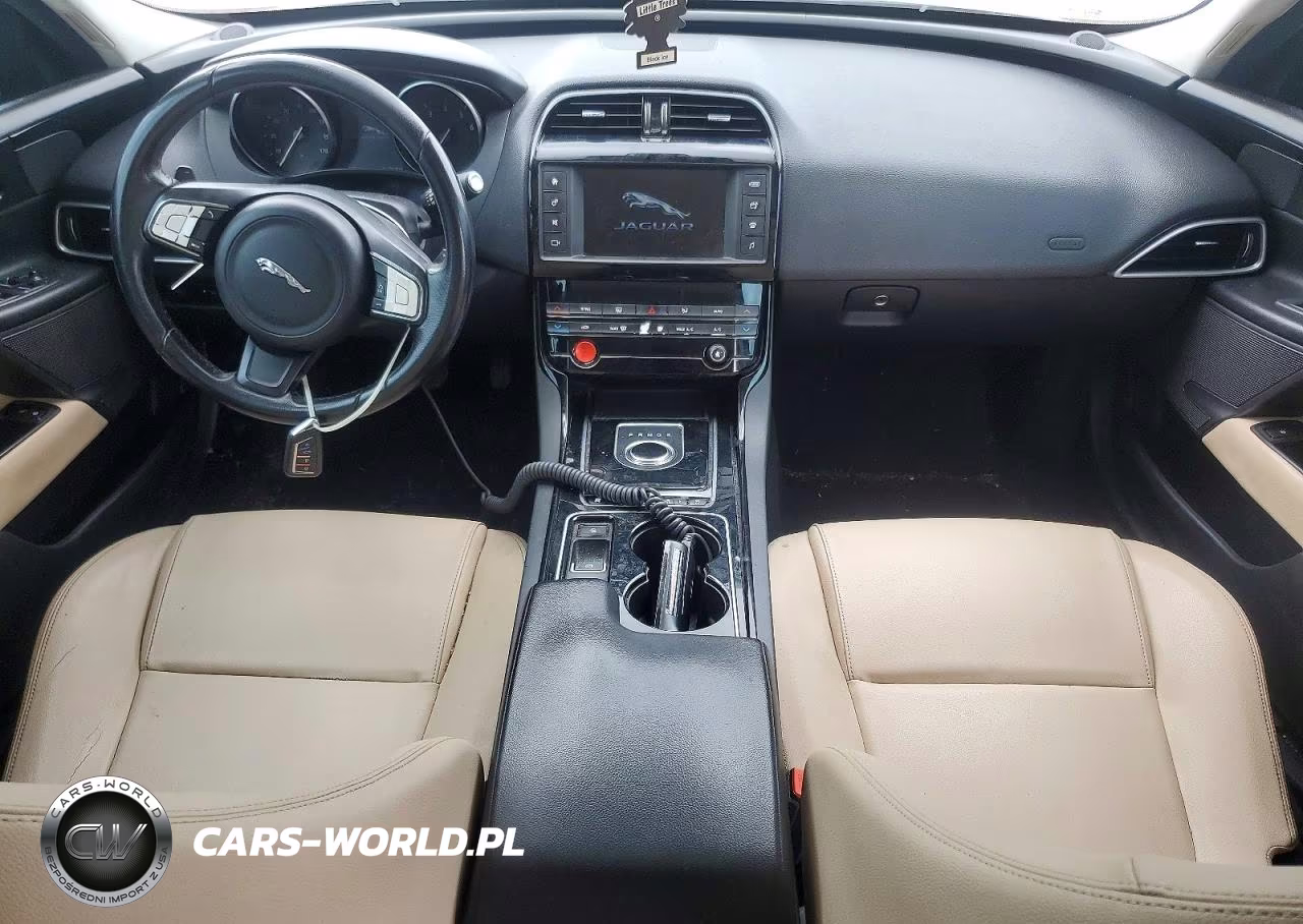 2017 Jaguar Xe VIN:SAJAR4BGXHA973647 - 8