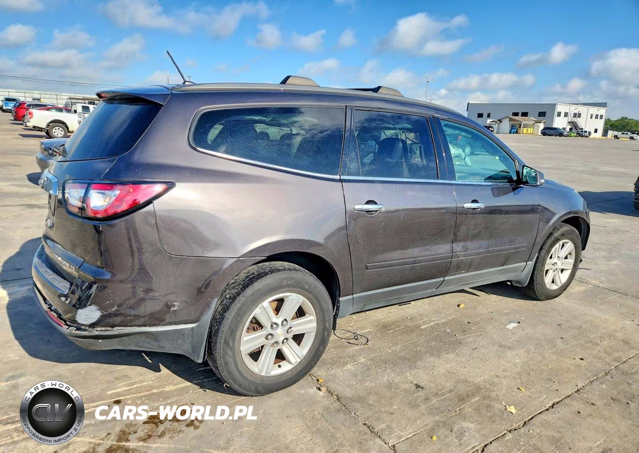 2014 Chevrolet Traverse Lt VIN:1GNKRHKD5EJ196801 - 3